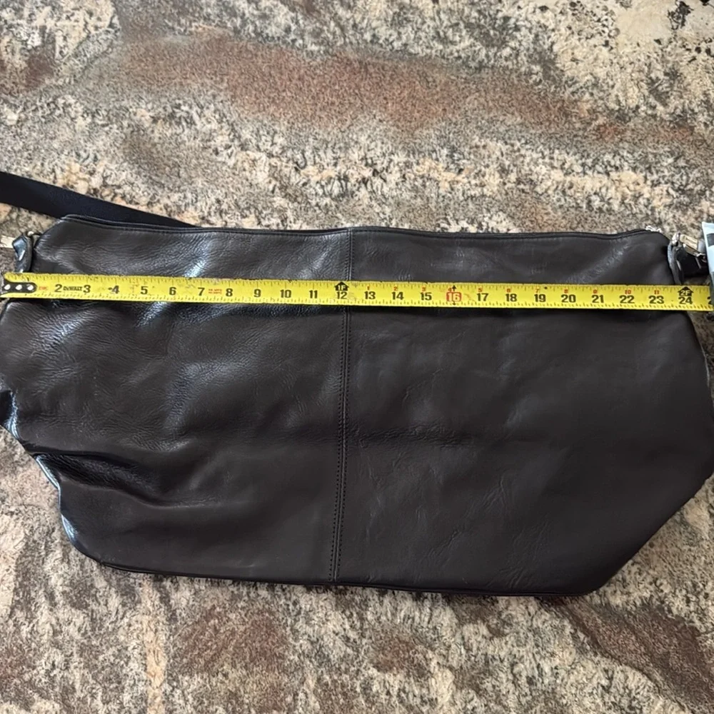 Made in Italy - Italian Leather Travel Shoulder Bag Bkack - Picture 5 of 7